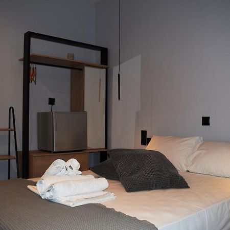 Oihalia'S Petit Double Room Avlonarion Exterior foto